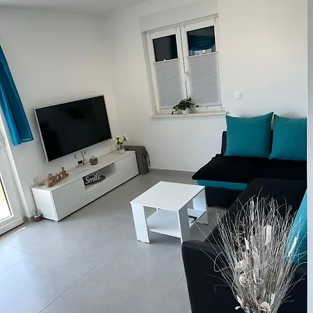 Apartman Laila * Ližnjan