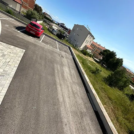Apartman Laila * Ližnjan